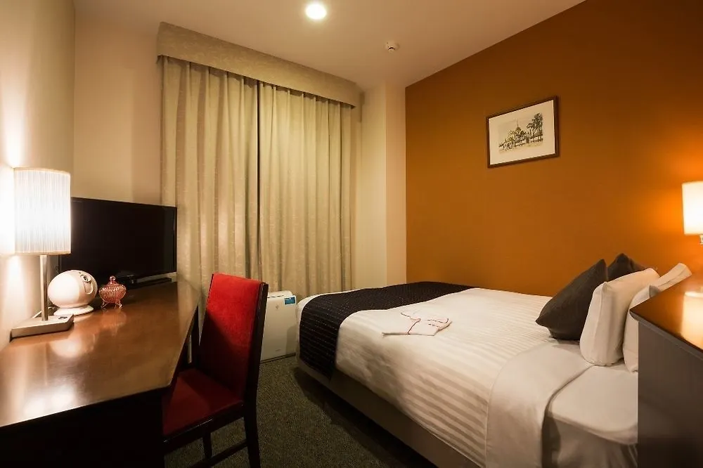 ***  Jr-East Hotel Mets Mejiro Tokyo Japan