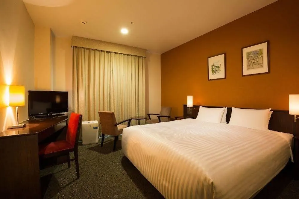 Jr-East Hotel Mets Mejiro Tokyo 3*,